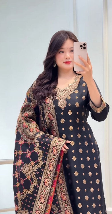 Kanjivaram Glass Tissue Suit Set