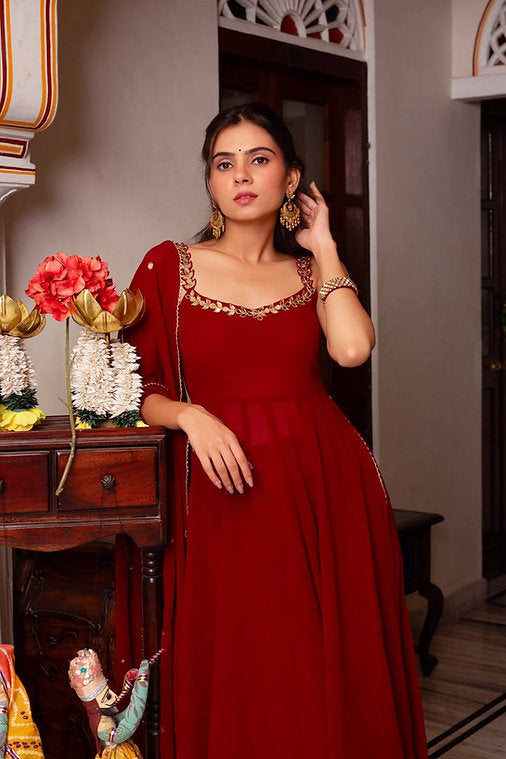 Ruhaani Red Anarkali