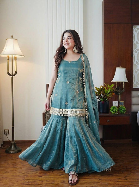 Skyline Sharara Set
