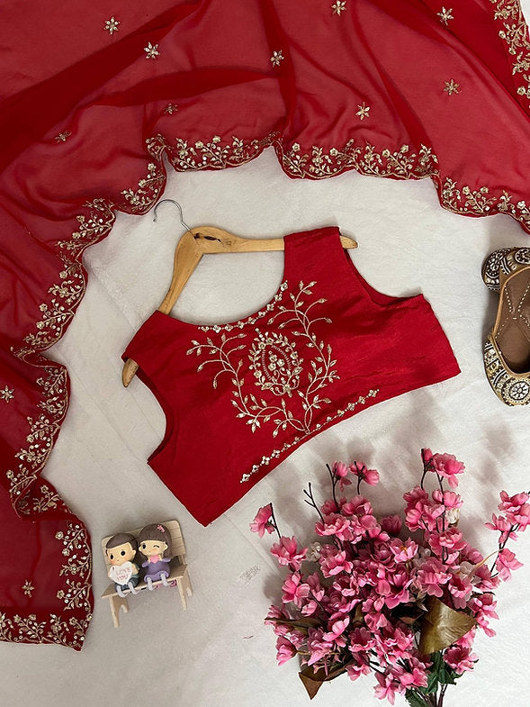 Laal Jashn Suit Set
