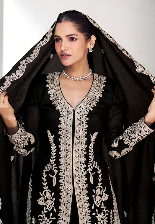 Exclusive Black Suit Set