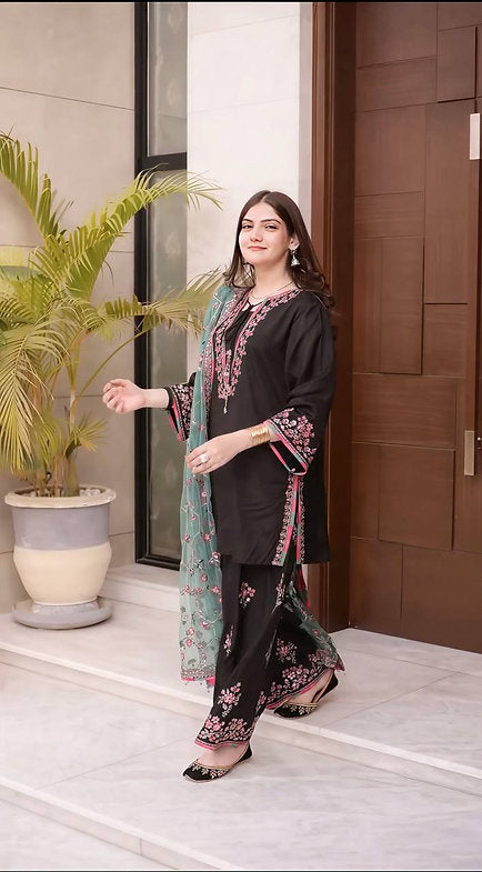 Black Rose Embroidered Suit Set