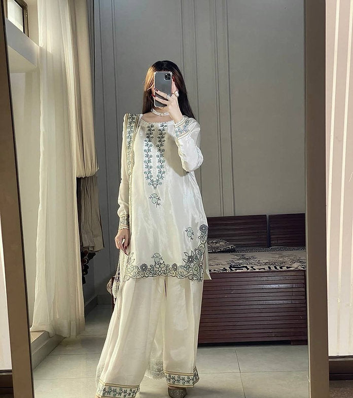 Pearl Bloom-Farshi Salwar Suit Set