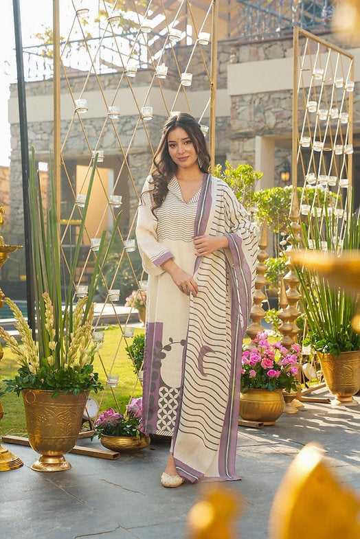 Pearl Drift Kurta Set