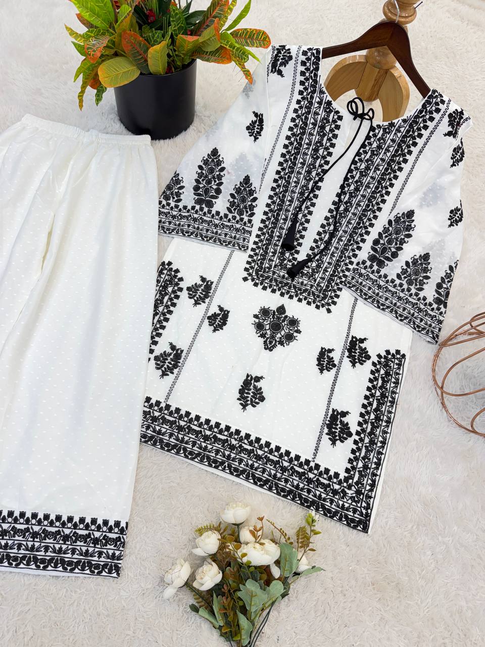 Ink & Ivory Kurta Set
