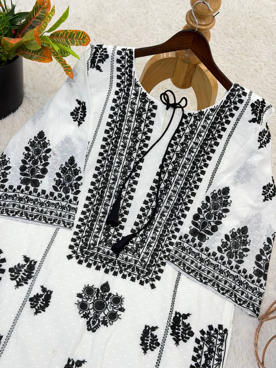 Ink & Ivory Kurta Set
