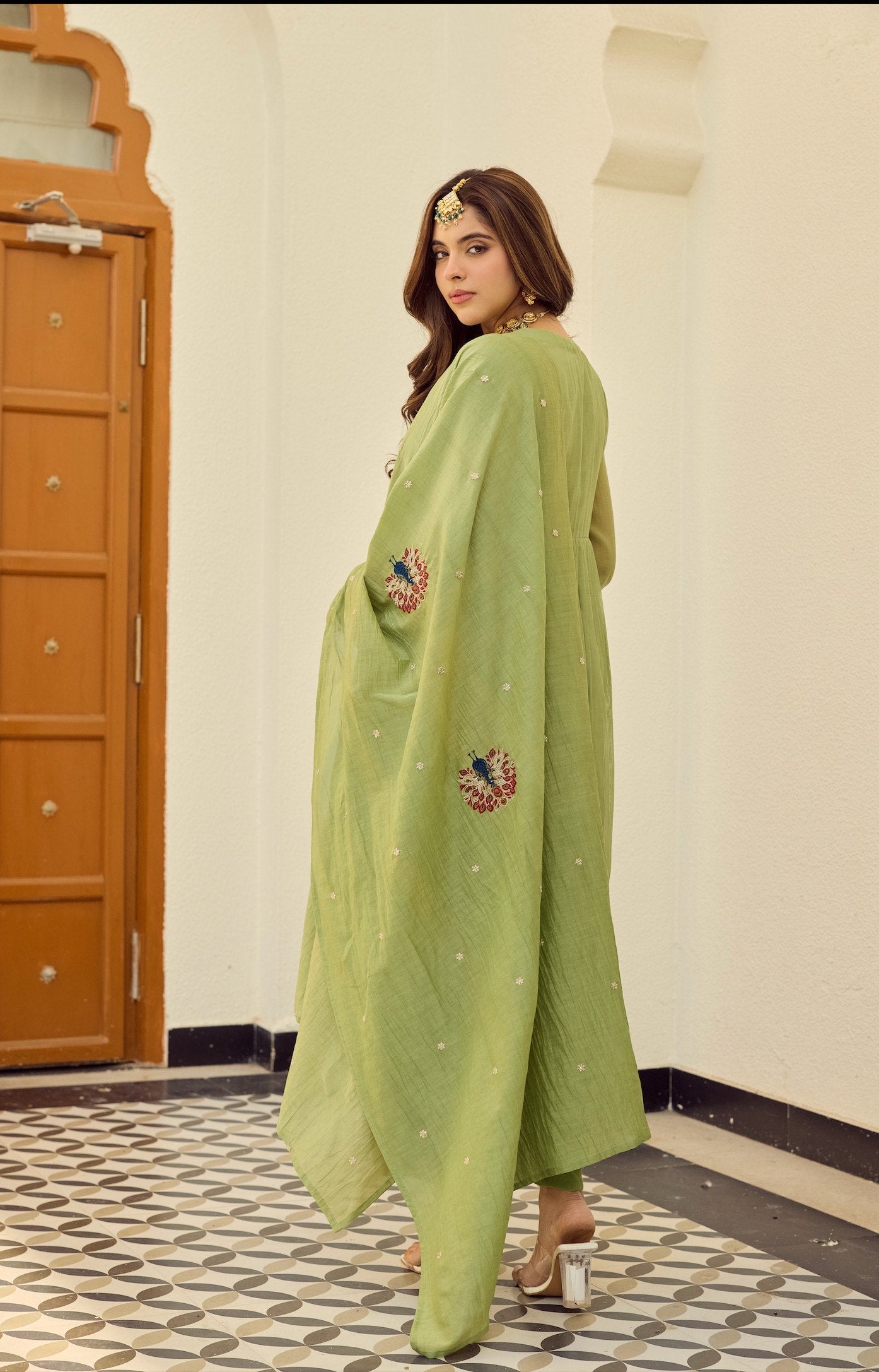 Verde Peacock Suit Set