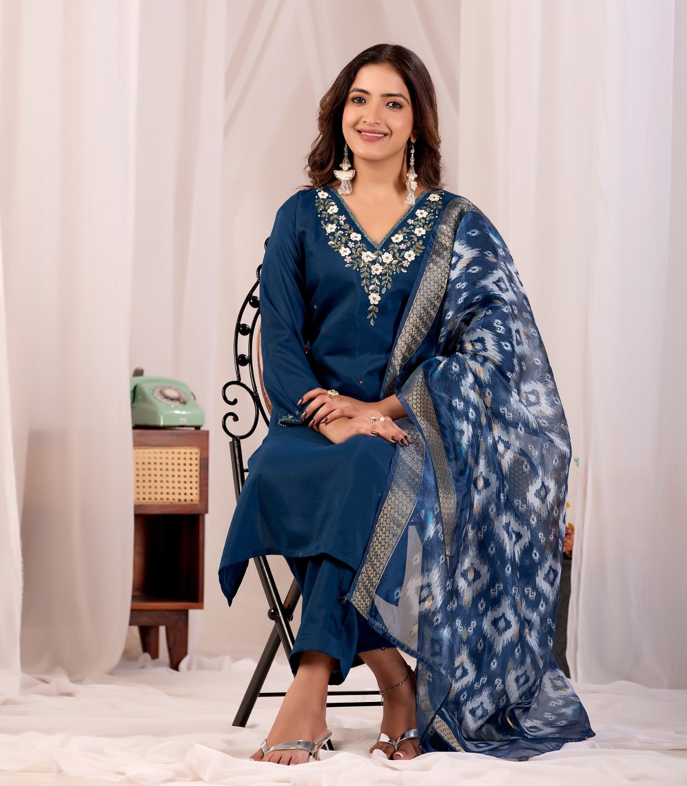 Neelika Suit Set