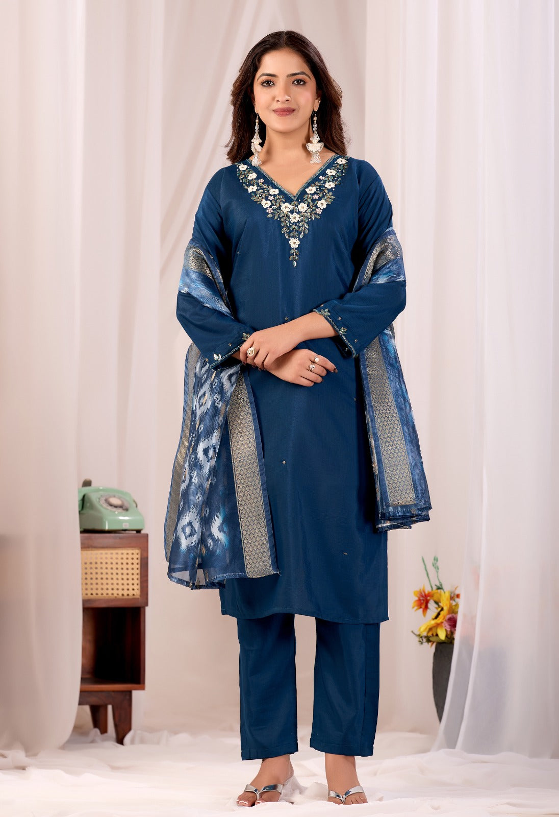 Neelika Suit Set