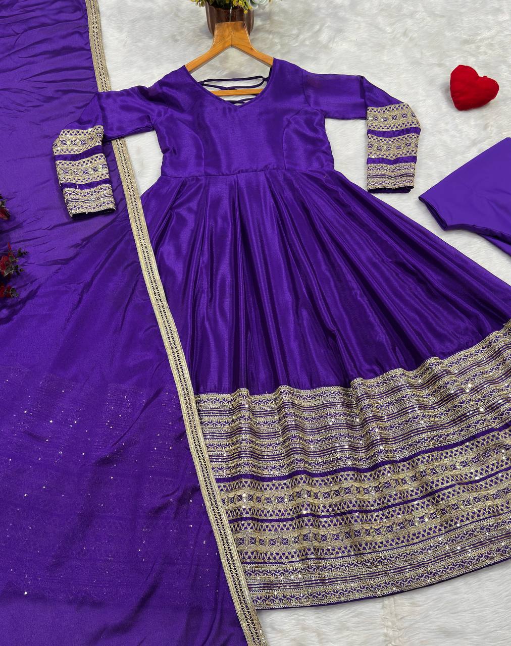 Mehr Royale Anarkali Set