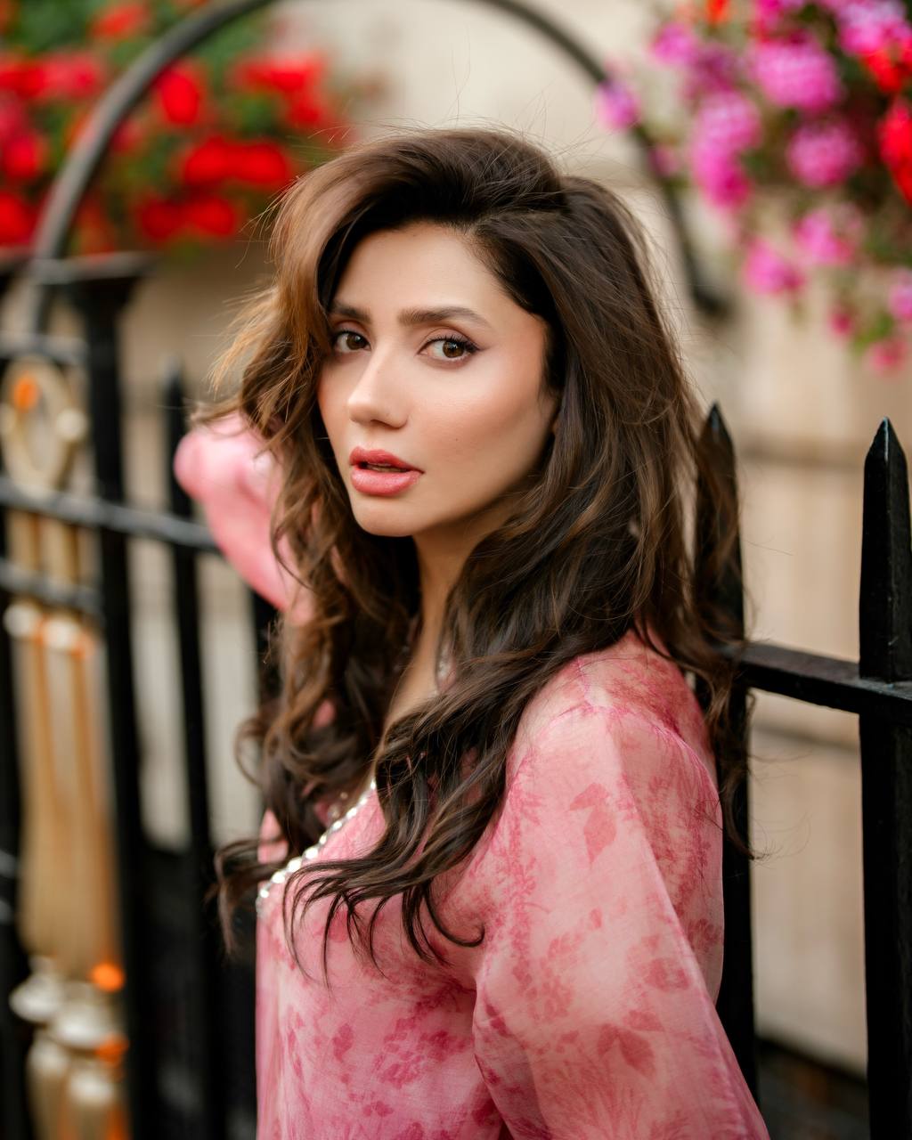 Elysian Bloom Kurta Set